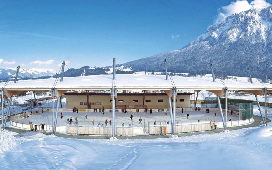 Ebbs Eislaufplatz Funarena Hallo Du Eislaufen